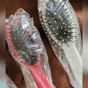 Set of Two Hair Brushes in Assorted Colors